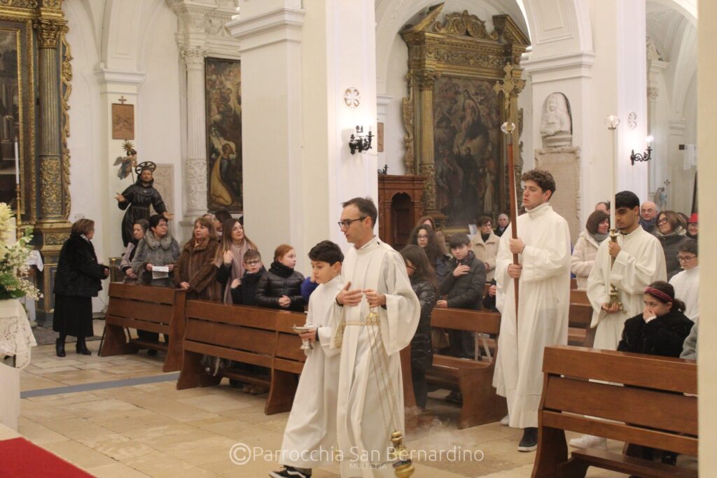 parrocchia san bernardino molfetta - santa messa don Maurizio de Robertis diacono